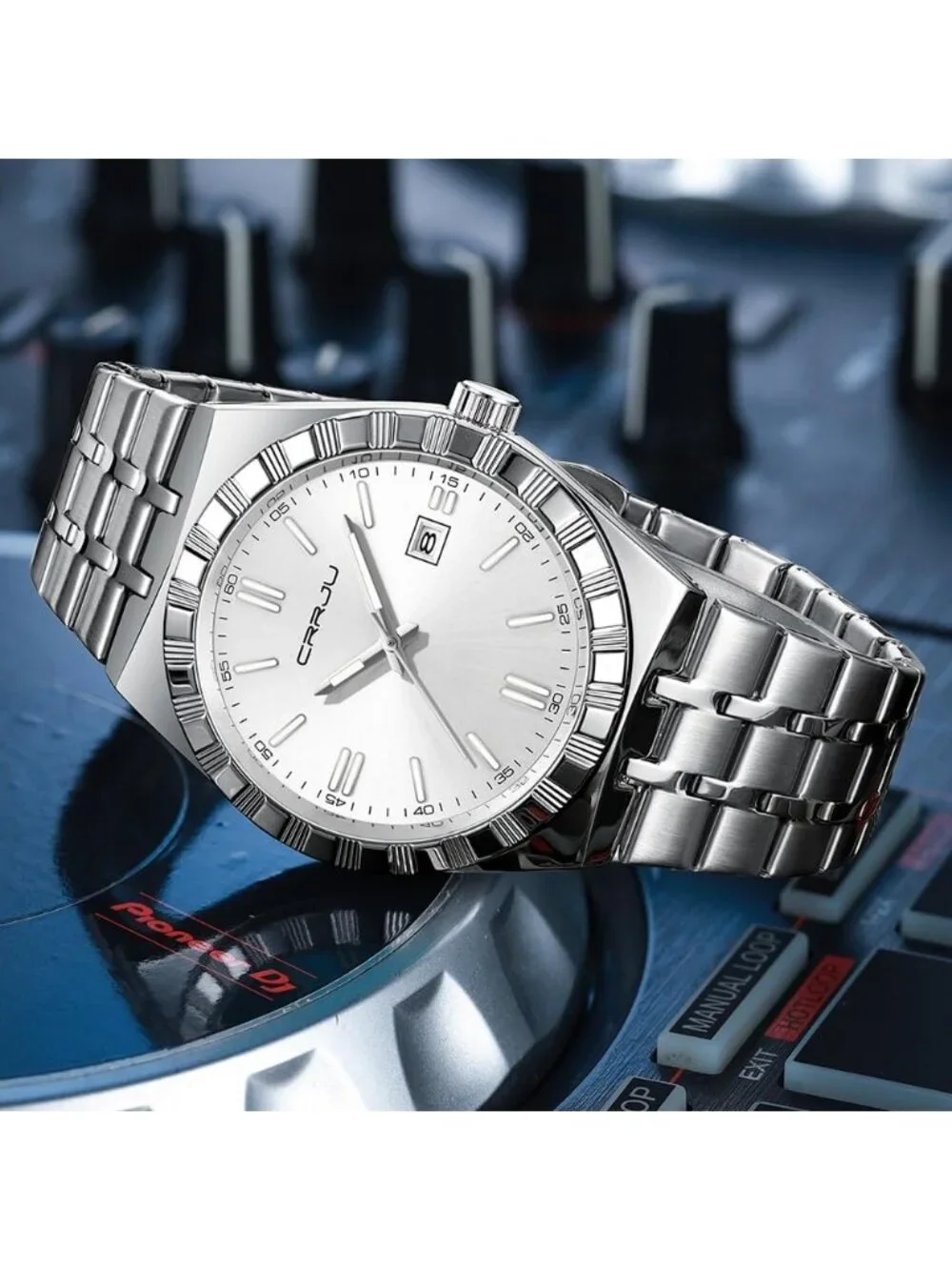 Men's Silver White Luxury Luminous Analog Quartz Fashion Casual Wrist Watches